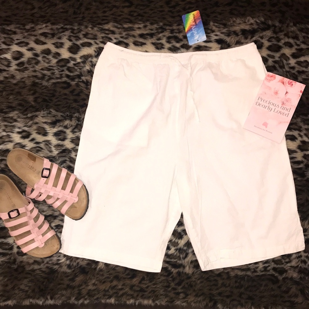 🍂🍂White 100% cotton shorts🍁🍁